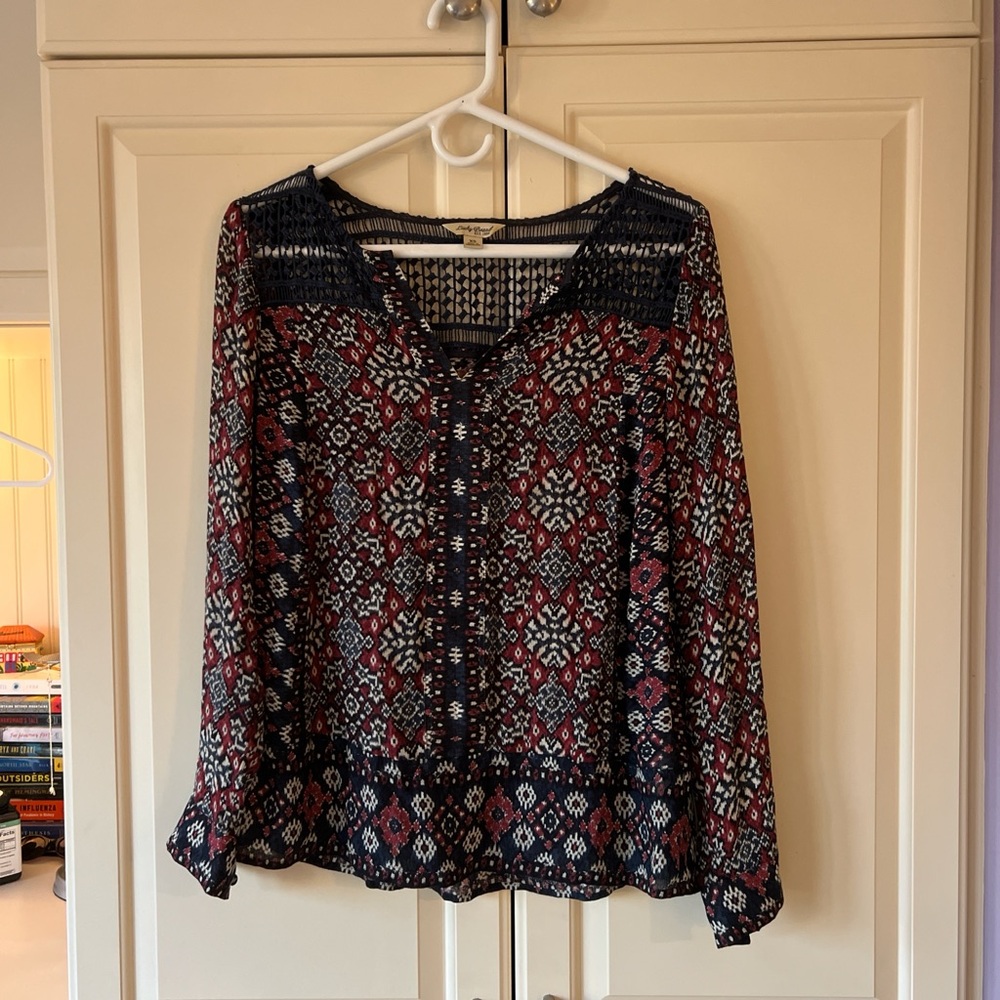 Lucky Brand Burgundy and Navy Geometric V-Neck Blouse